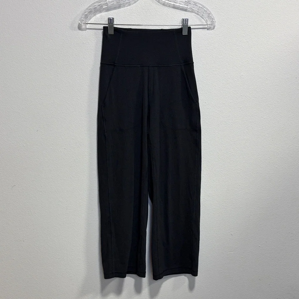 Lululemon Align Wide Leg Crop 23 High Rise Nulu Pants Black Size 2